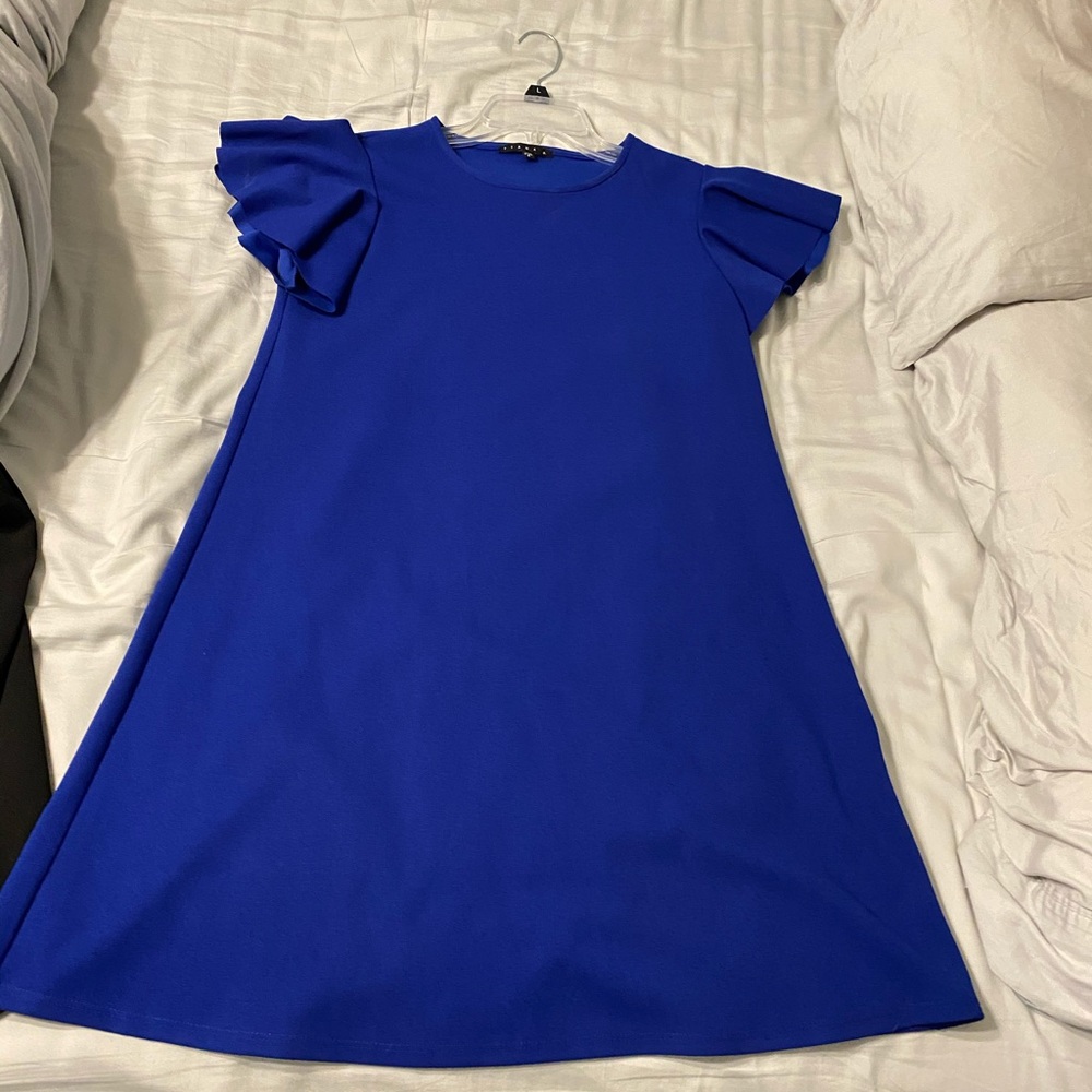 Blue t-shirt dress, formal
